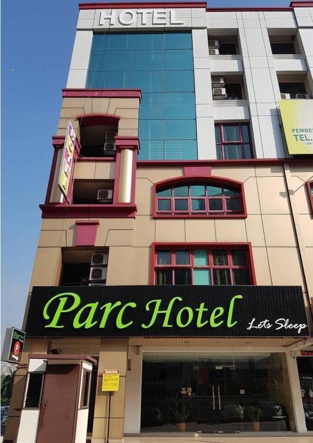 Parc Hotel Pelangi Damansara Kota Damansara Exterior photo